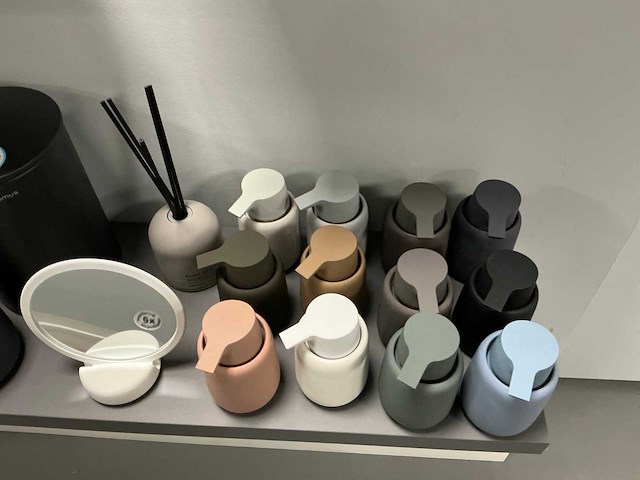 Blomus douche accessoire (18x) - afbeelding 2 van  4