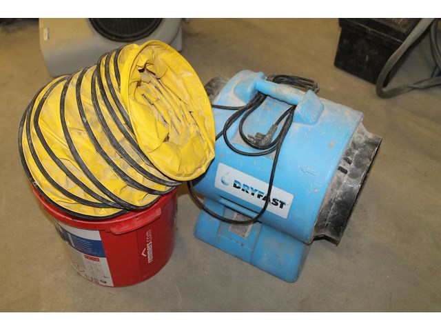 Blower dryfast daf2500 met slang. - afbeelding 1 van  2