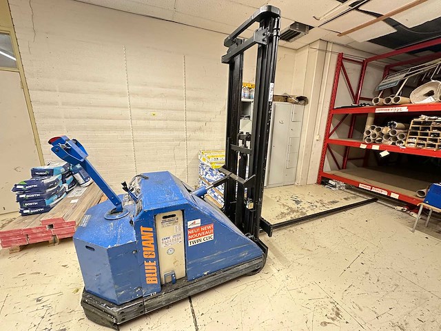 Blue giant - 2000 - lt150w30 - stapelaar - afbeelding 1 van  10