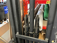 Blue giant - stapelaar met priem voor tapijtrollen - afbeelding 6 van  9