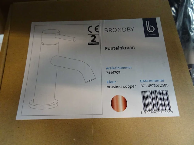 Blue label - brondby - fonteinkraan - afbeelding 2 van  2