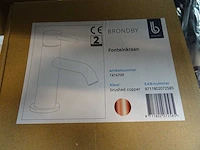 Blue label - brondby - fonteinkraan - afbeelding 2 van  2