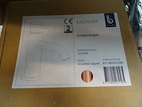 Blue label - brondby - fonteinkraan - afbeelding 2 van  2