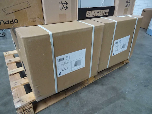 Blue label - odin - wandcloset (4x) - afbeelding 2 van  3