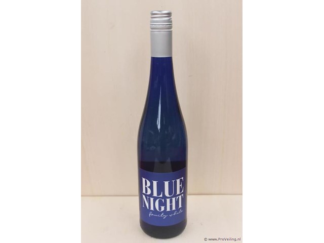 Blue nigt deutscher wein witte wijn - 75 cl - winkelverkoopprijs € 6.95 - afbeelding 1 van  3