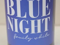 Blue nigt deutscher wein witte wijn - 75 cl - winkelverkoopprijs € 6.95 - afbeelding 2 van  3