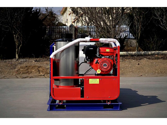 Blue viper - 2026 - warmwater - hogedrukreiniger met watertank - afbeelding 2 van  4