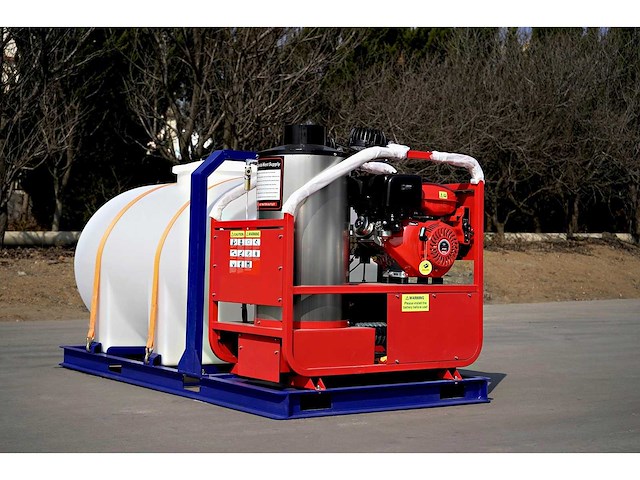 Blue viper - 2026 - warmwater - hogedrukreiniger met watertank - afbeelding 1 van  3