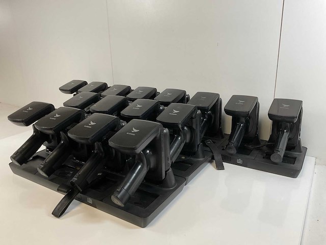Bluebird (4sc-ef400/rfr900/ef400), computer barcode scanner charging cradle with handheld uhf rfid reader and touch mobile computer (16x) - afbeelding 11 van  17