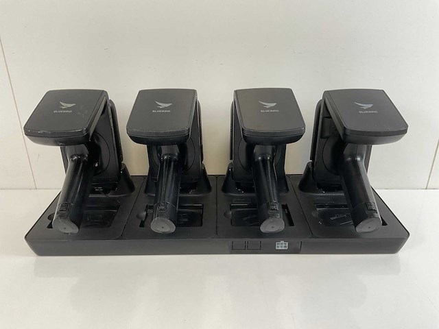 Bluebird (4sc-ef400/rfr900/ef400), computer barcode scanner charging cradle with handheld uhf rfid reader and touch mobile computer (16x) - afbeelding 5 van  7