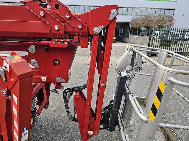 Bluelift - c22/11 - 22m werkhoogte - 10.8m horizontaal - knikarm/telescoop spinhoogwerker - afbeelding 13 van  24