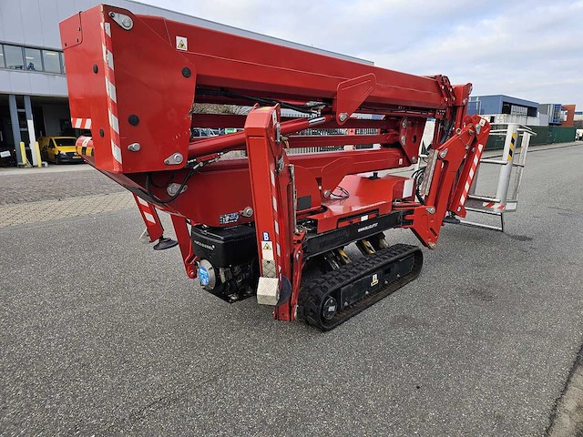 Bluelift - c22/11 - 22m werkhoogte - 10.8m horizontaal - knikarm/telescoop spinhoogwerker - afbeelding 20 van  24