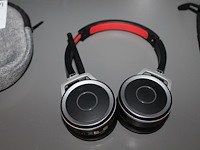 Bluetooth headset cleyver odnw65uc. voedingskabel ontbreekt. - afbeelding 2 van  2