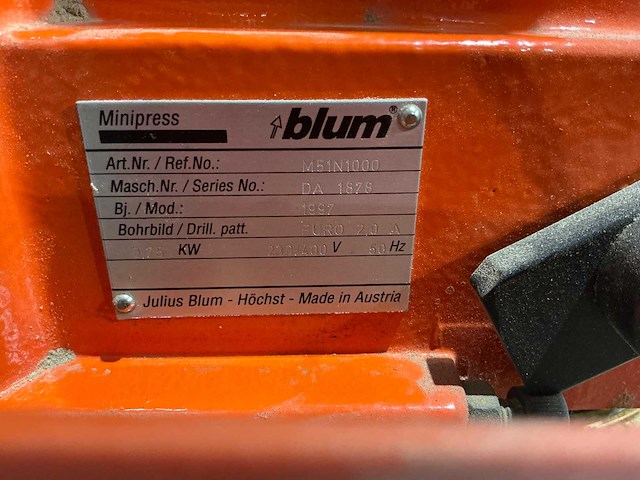Blum - minipress msp - scharnierboormachine - afbeelding 2 van  13