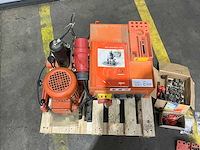 Blum - minipress msp - scharnierboormachine - afbeelding 10 van  13