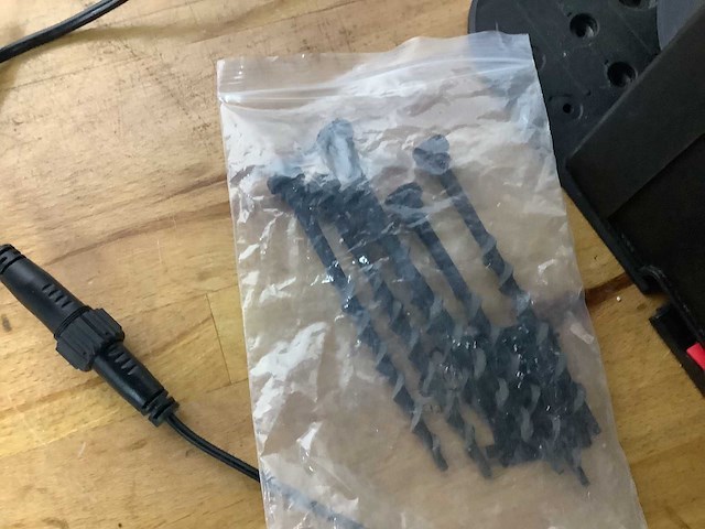 Blumfeldt - robot grasmaaier - afbeelding 9 van  9