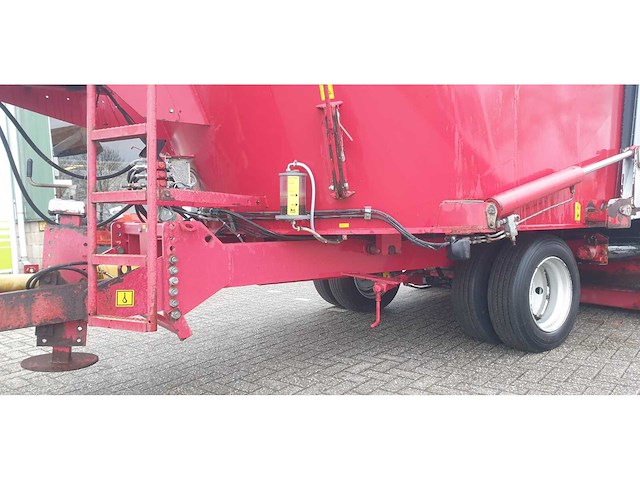 Blv vmix 12 ls voermengwagen - afbeelding 16 van  19