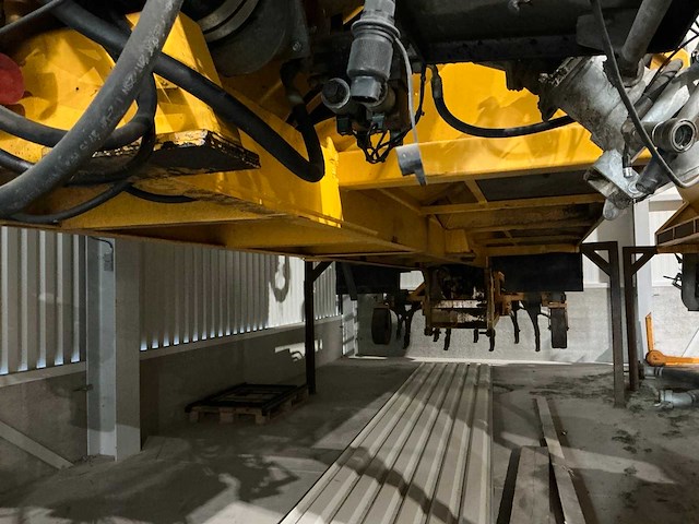 Blw - 2006 - 25m3 - mesttank - afbeelding 21 van  28