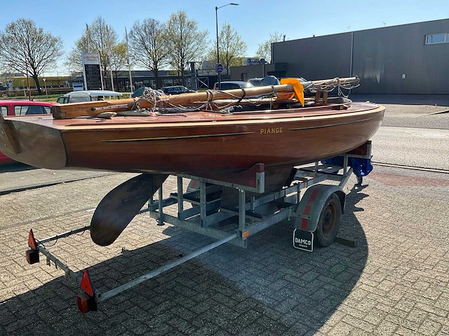 Bm'er - 16m² - 4055 - klassieke zeilboot met trailer - afbeelding 11 van  12