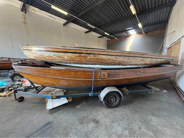 Bm'er - 16m² - klassieke zeilboot met trailer (2x) - afbeelding 1 van  3