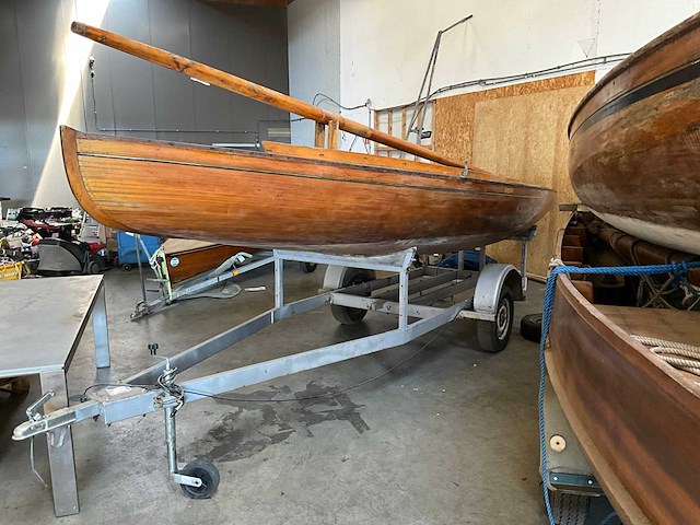 Bm'er - 16m² - klassieke zeilboot met trailer - afbeelding 1 van  8
