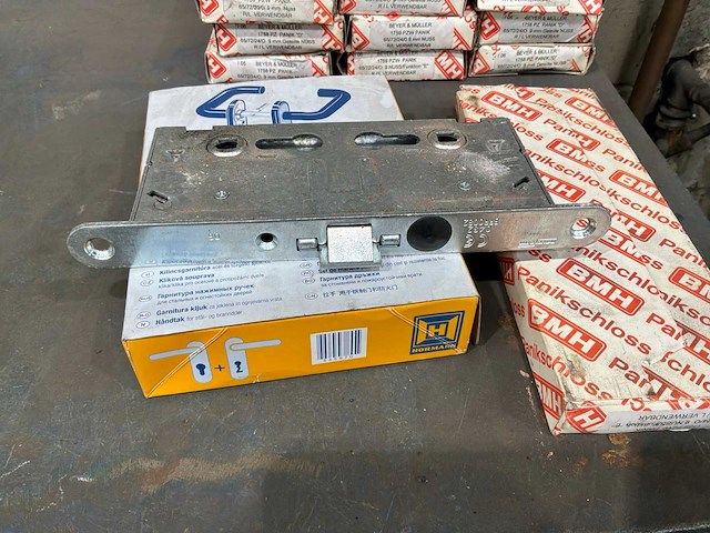 Bmh panikschloss inbouwslot (12x) - afbeelding 9 van  10