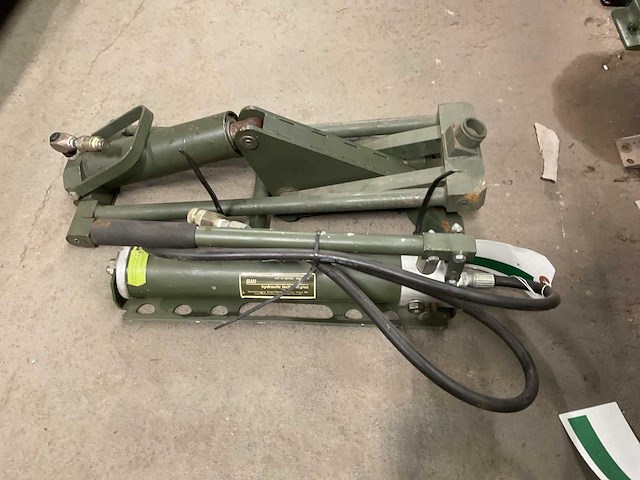 Bmi garagekrik - afbeelding 1 van  4