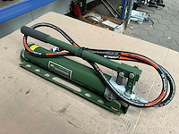 Bmi hydraulische handpomp - afbeelding 1 van  4