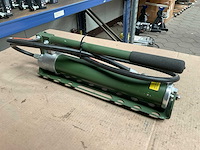 Bmi hydraulische handpomp - afbeelding 2 van  4