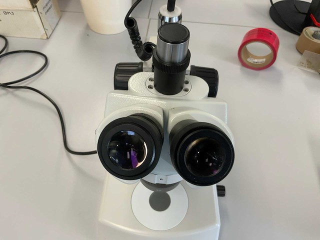 Bms 746575 microscope - afbeelding 2 van  3