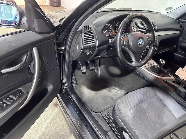 Bmw - 1-serie - 116i - j-986-rx - afbeelding 20 van  20