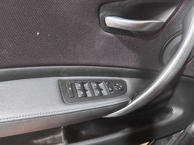 Bmw - 1-serie - 116i - jn-093-p- 2008 - afbeelding 2 van  19