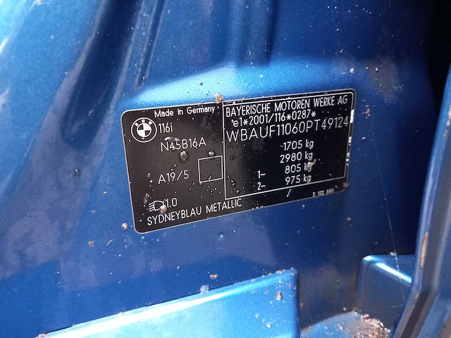 Bmw - 1-serie - 116i - personenauto - afbeelding 11 van  14