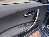 Bmw - 1-serie - 116i - personenauto - afbeelding 12 van  14