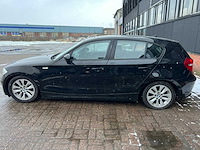 Bmw - 1-serie - 116i - personenauto - afbeelding 11 van  12