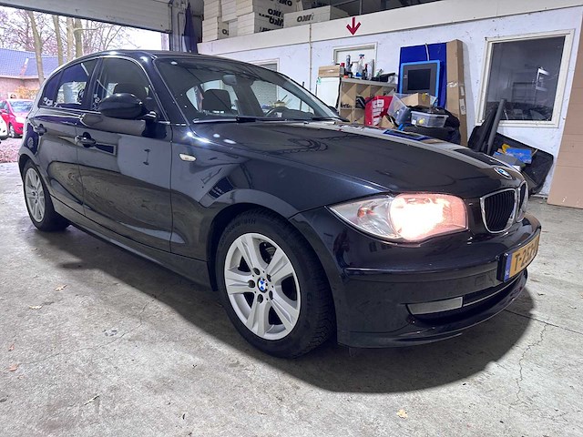 Bmw - 1-serie - 116i - t-252-nv - afbeelding 16 van  19