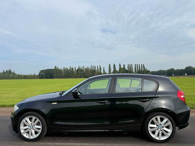 Bmw - 1-serie - 116i bns line ued. - 2011 - 55-rfj-5 - afbeelding 13 van  14