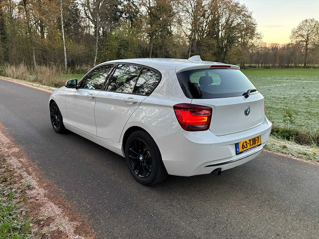 Bmw - 1-serie - 116i business+ - 2012 - 63-tjb-7 - personenauto - afbeelding 2 van  26