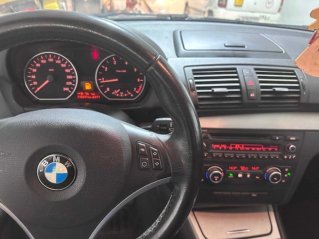 Bmw - 1-serie - 116i business line - 55-jxr-5- 2009 - afbeelding 11 van  12