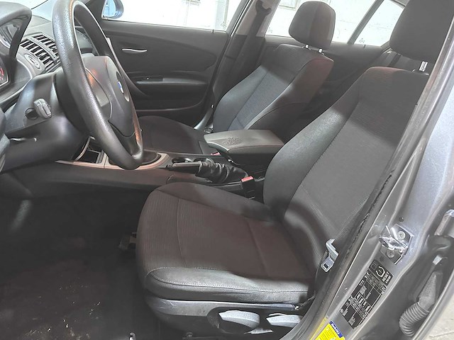 Bmw - 1-serie - 116i executive - car - 2008 - afbeelding 5 van  17