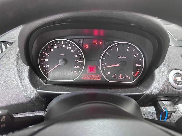 Bmw - 1-serie - 116i executive - car - 2008 - afbeelding 17 van  17