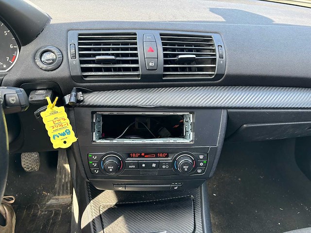 Bmw - 1-serie - 116i high executive - car - 2005 - afbeelding 16 van  33