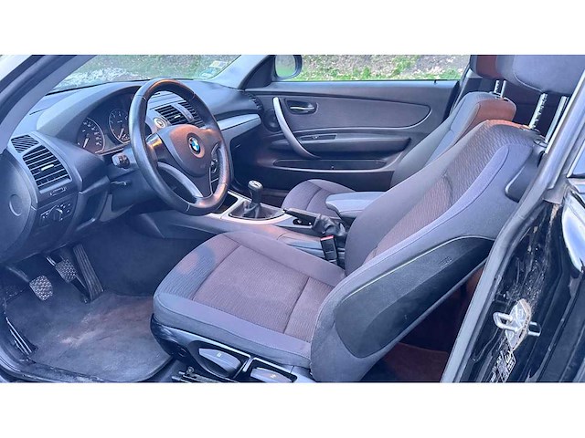Bmw - 1-serie - 116i high executive - personenauto - afbeelding 11 van  18