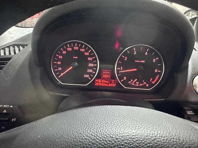 Bmw - 1-serie - 116i high executive - tz-592-g - afbeelding 2 van  20