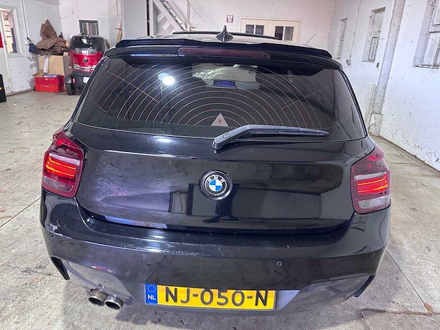Bmw - 1-serie - 116i high executive automaat- nj-050-n- 2013 - afbeelding 9 van  15