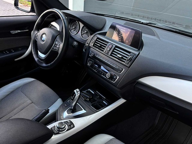 Bmw - 1-serie - 118i - car - 2012|z-106-gf|iaw - afbeelding 18 van  24