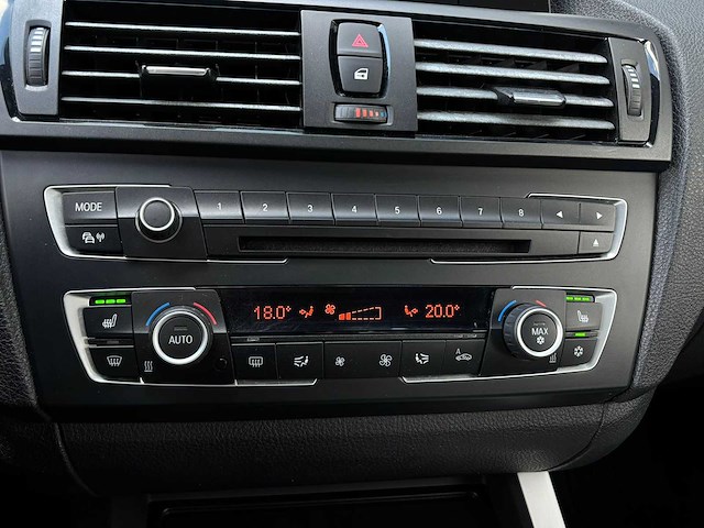 Bmw - 1-serie - 118i - car - 2012|z-106-gf|iaw - afbeelding 23 van  24