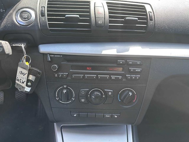 Bmw - 1-serie - 118i - l-004-zp- 2008 - afbeelding 2 van  13