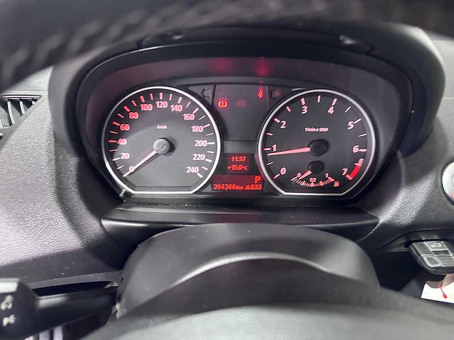 Bmw - 1-serie - 118i automaat high executive - 18-rz-rl - afbeelding 3 van  20