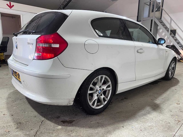 Bmw - 1-serie - 118i business line - 75-xs-jt- 2007 - afbeelding 12 van  17